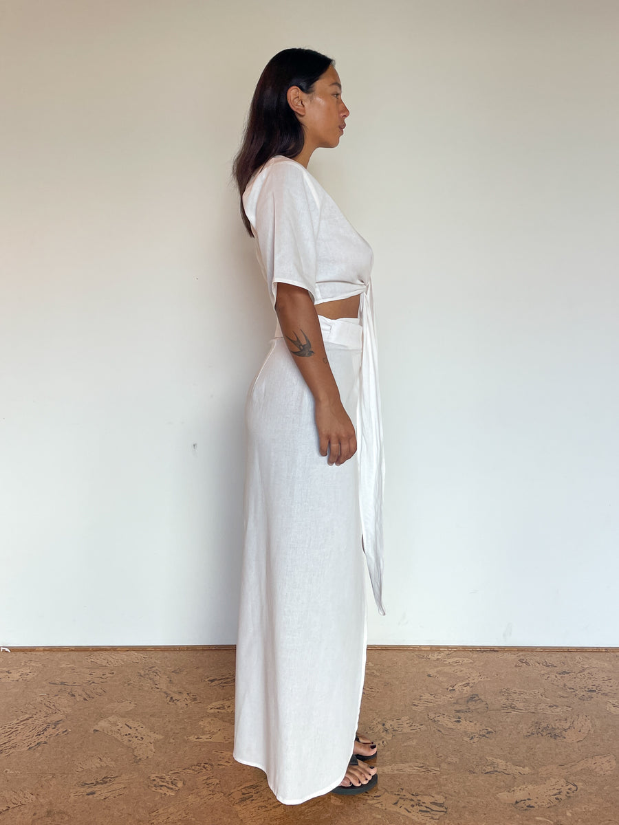ultimate maxi skirt | white