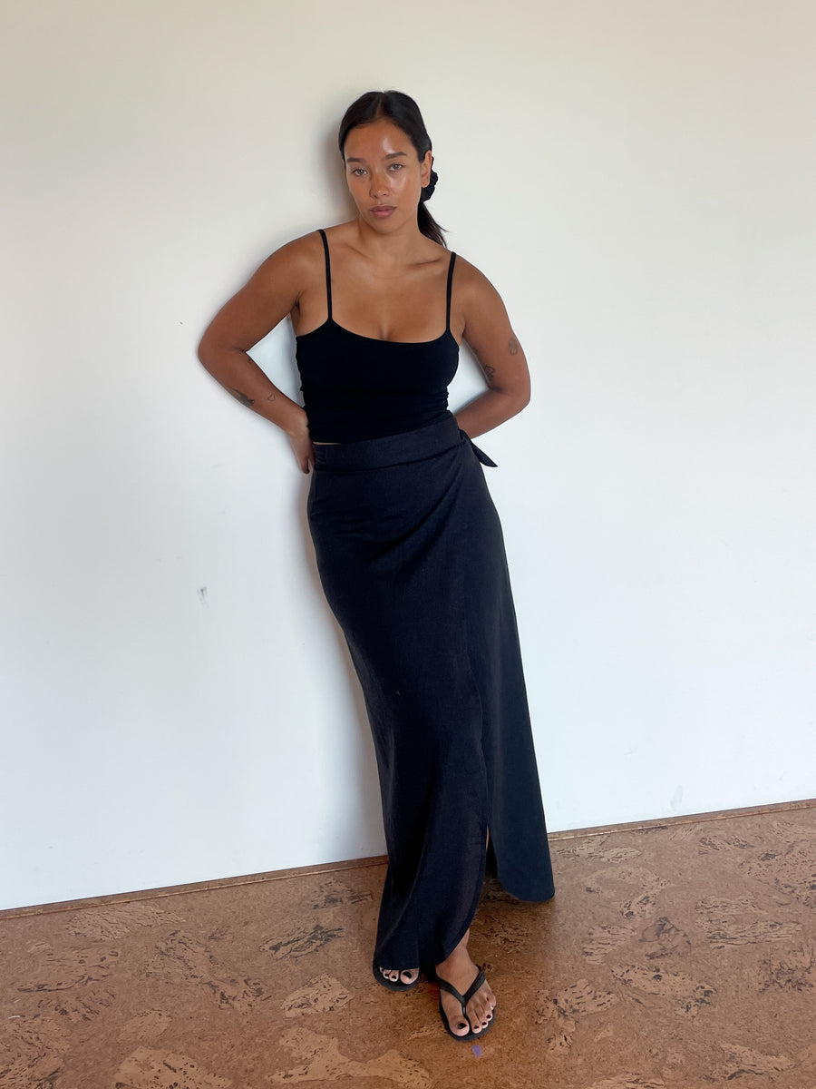 ultimate maxi skirt | black